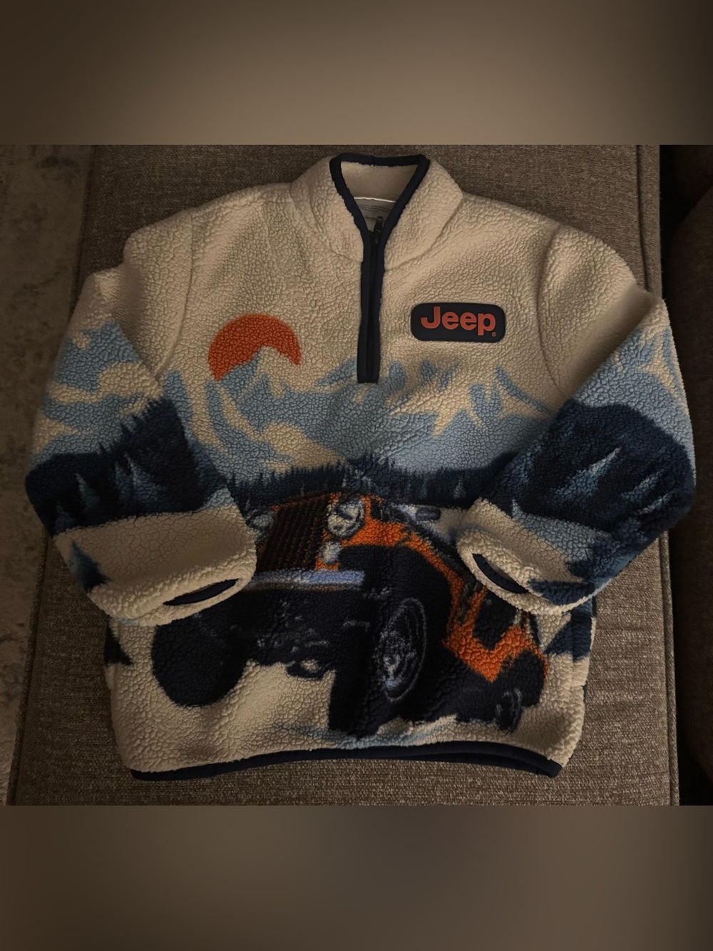Jeep Pullover